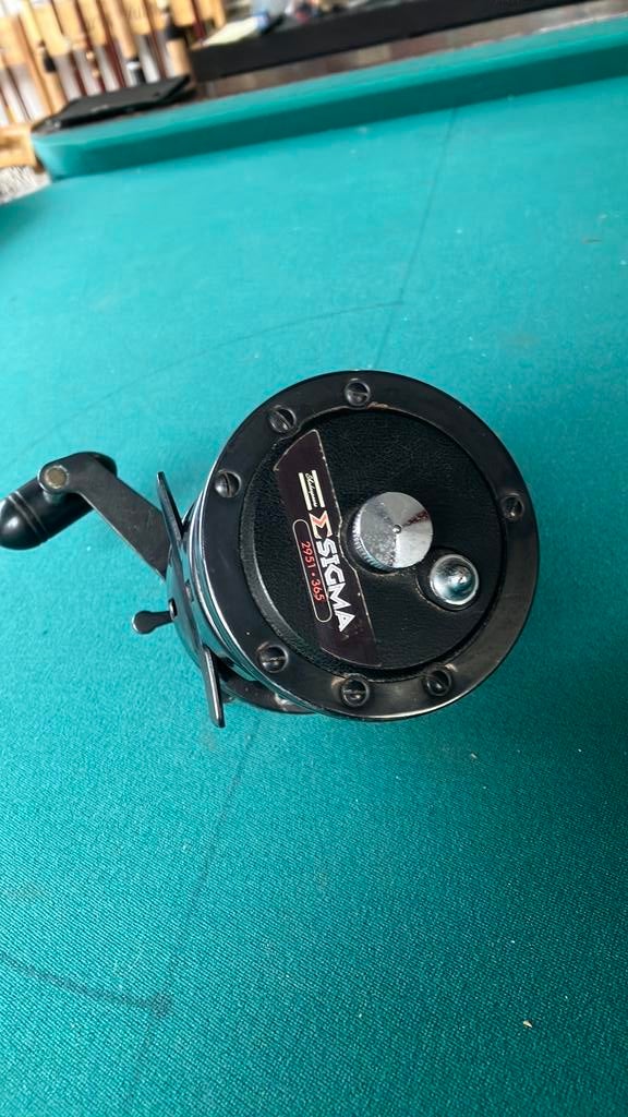Shakespeare sigma reel, Watersport en Boten, Hengelsport | Algemeen, Ophalen, Zo goed als nieuw, Molen