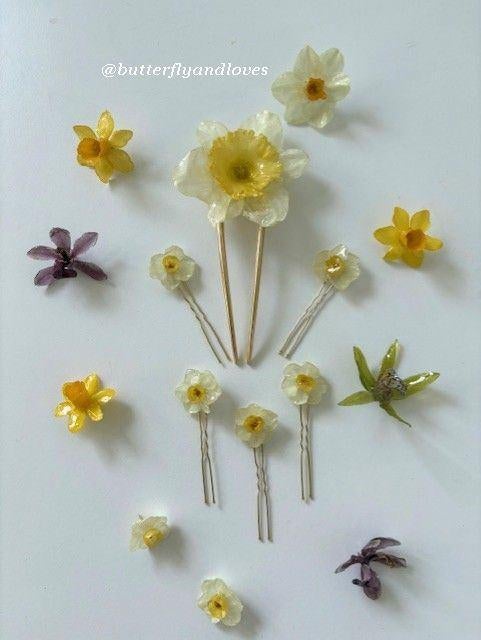 Luxe Narcis Haarspelden – Handgemaakt Bruidssieraad set 6, Kleding | Dames, Trouwkleding en Trouwaccessoires, Ophalen, Nieuw, Overige kleuren
