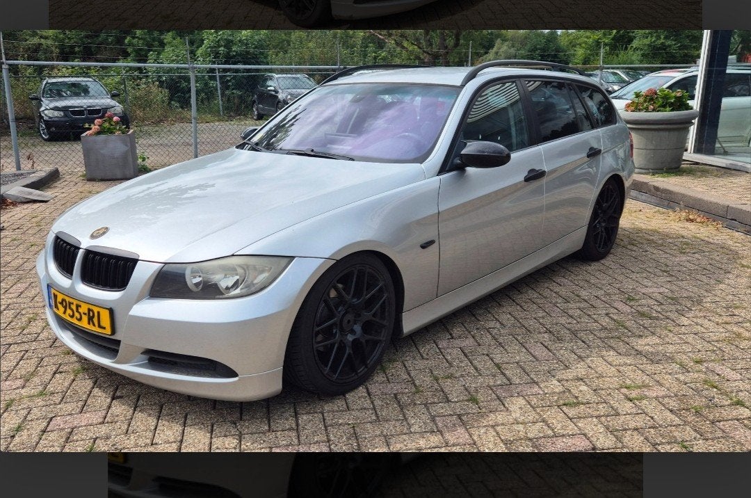 Te koop bmw 320i, E91, Automaat, Achterwielaandrijving, Zwart, 4 cilinders