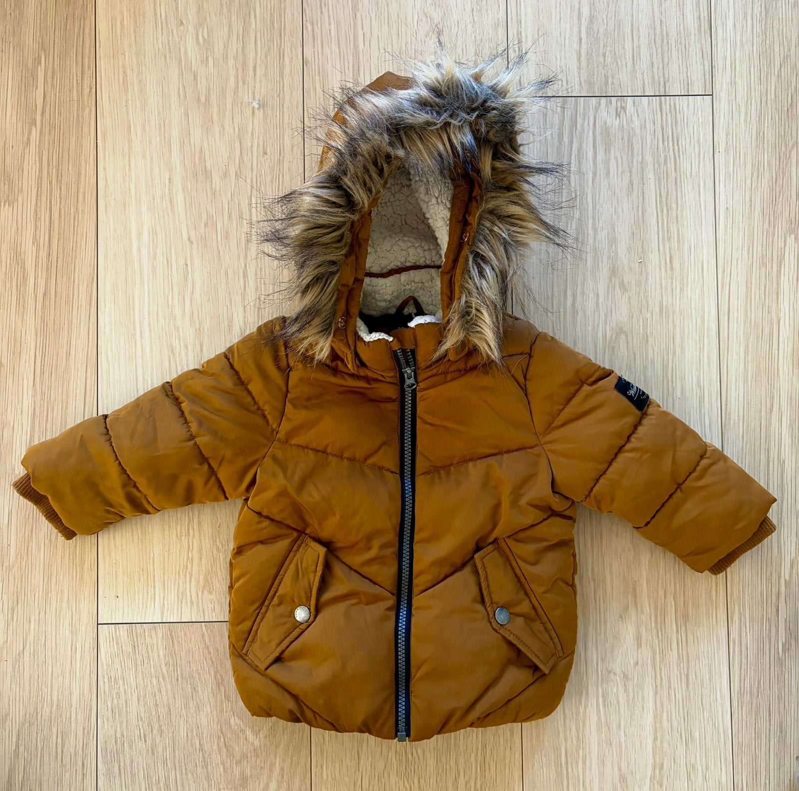Name It Baby Winterjas Maat 80 (9-12 Maanden) – Bruin/Oker, Ophalen, Zo goed als nieuw, Jongetje of Meisje, Jasje