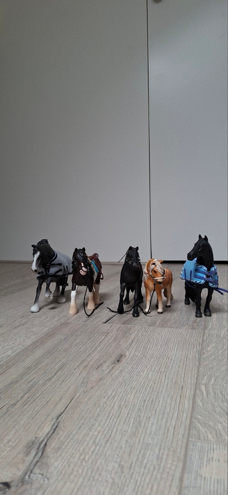 Losse schleich paarden met accesoires, Ophalen of Verzenden, Zo goed als nieuw
