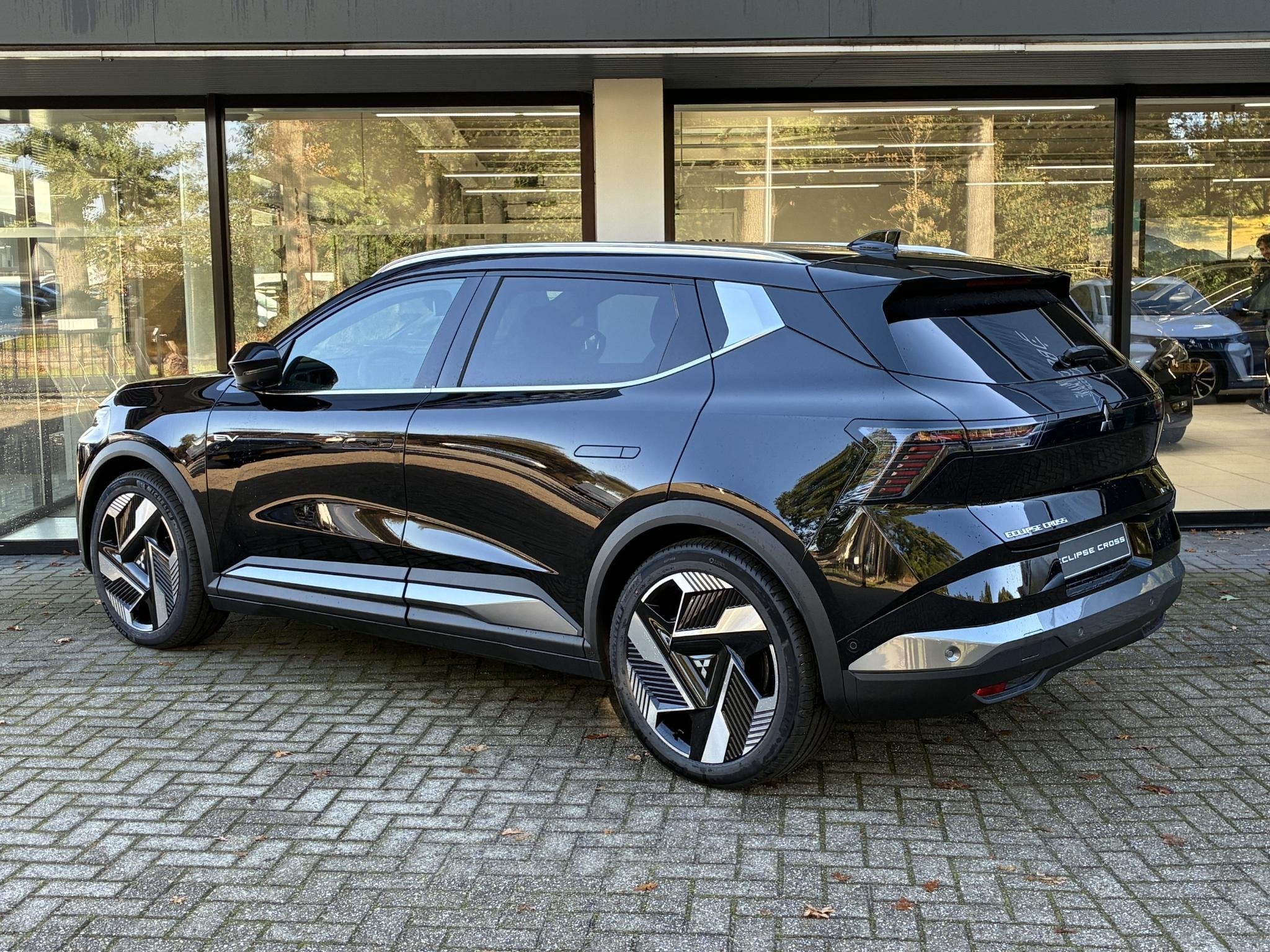 Mitsubishi Eclipse Cross Intense+ LongRange 89 kWh 22kW Nieu, Auto's, Eclipse Cross, Huisgarantie, 89 kWh, Met garantie (alle)