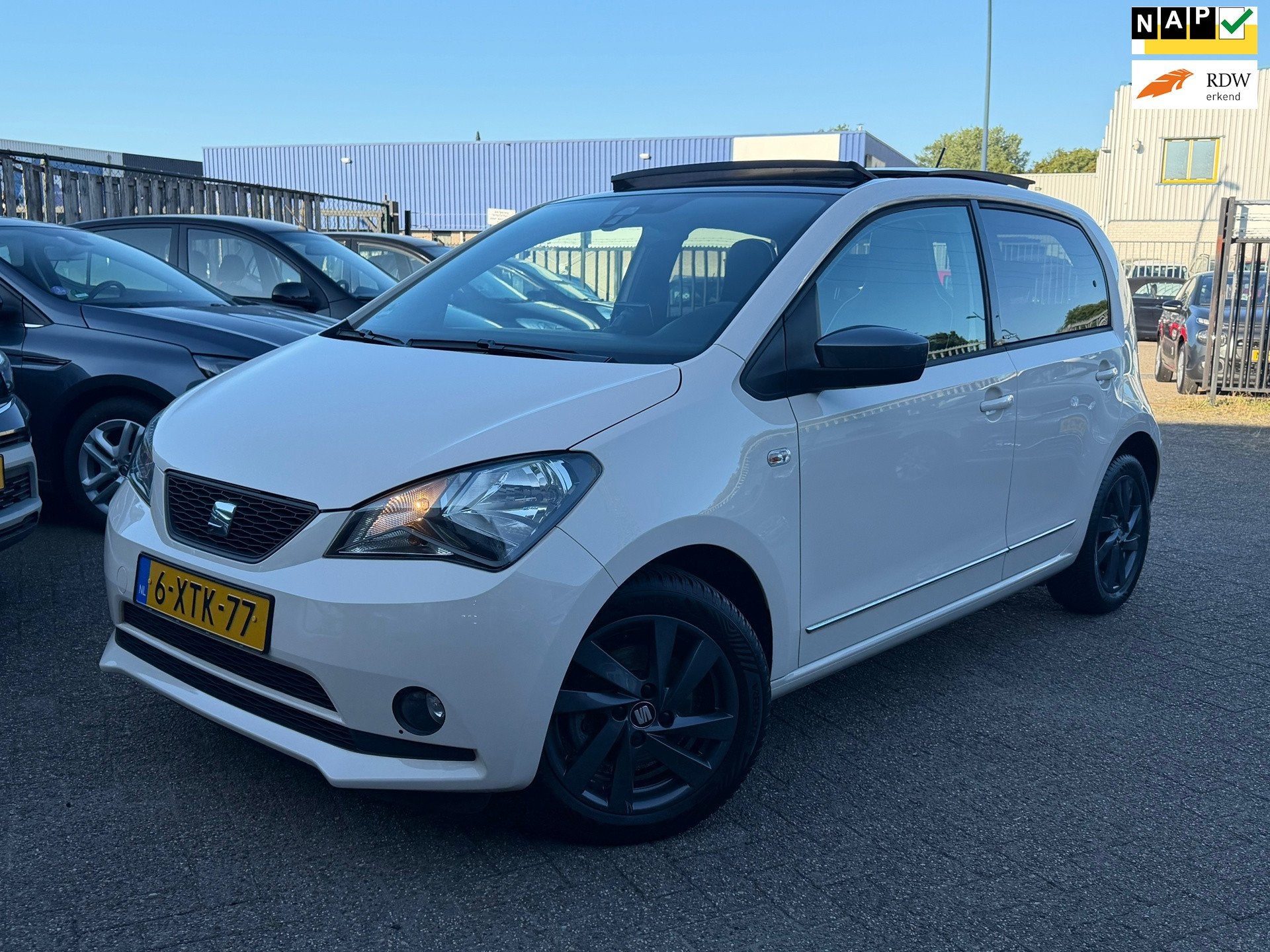 Seat Mii 1.0 Mii by Mango \ Pano \ PDC \ Alcantara&Leer, Auto's, Seat, Voorwielaandrijving, Euro 5, Gebruikt, 840 kg