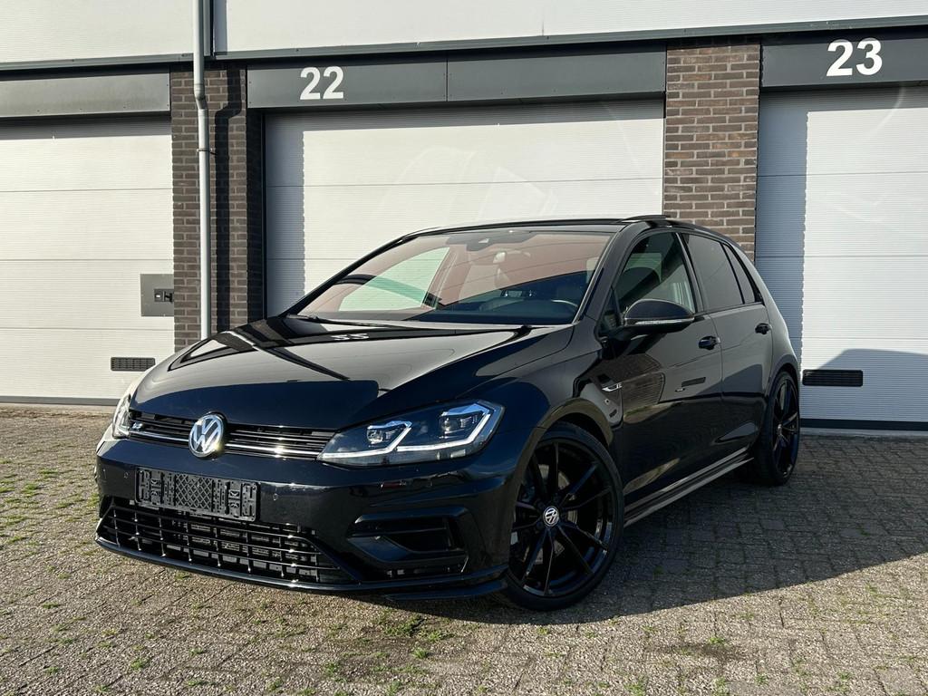 Volkswagen Golf 2.0 TSI 4Motion R DCC Dyna PANO, Automaat, Gebruikt, Zwart, 4 cilinders