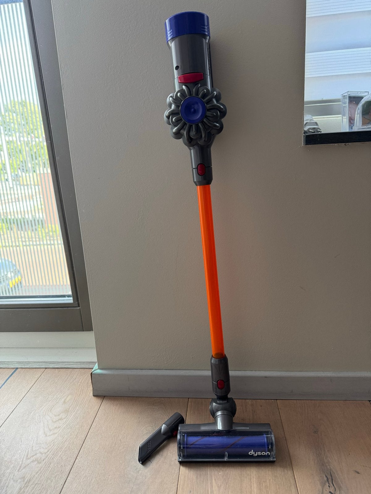 Dyson speelgoed stofzuiger voor kinderen, Ophalen, Zo goed als nieuw, Jongen of Meisje