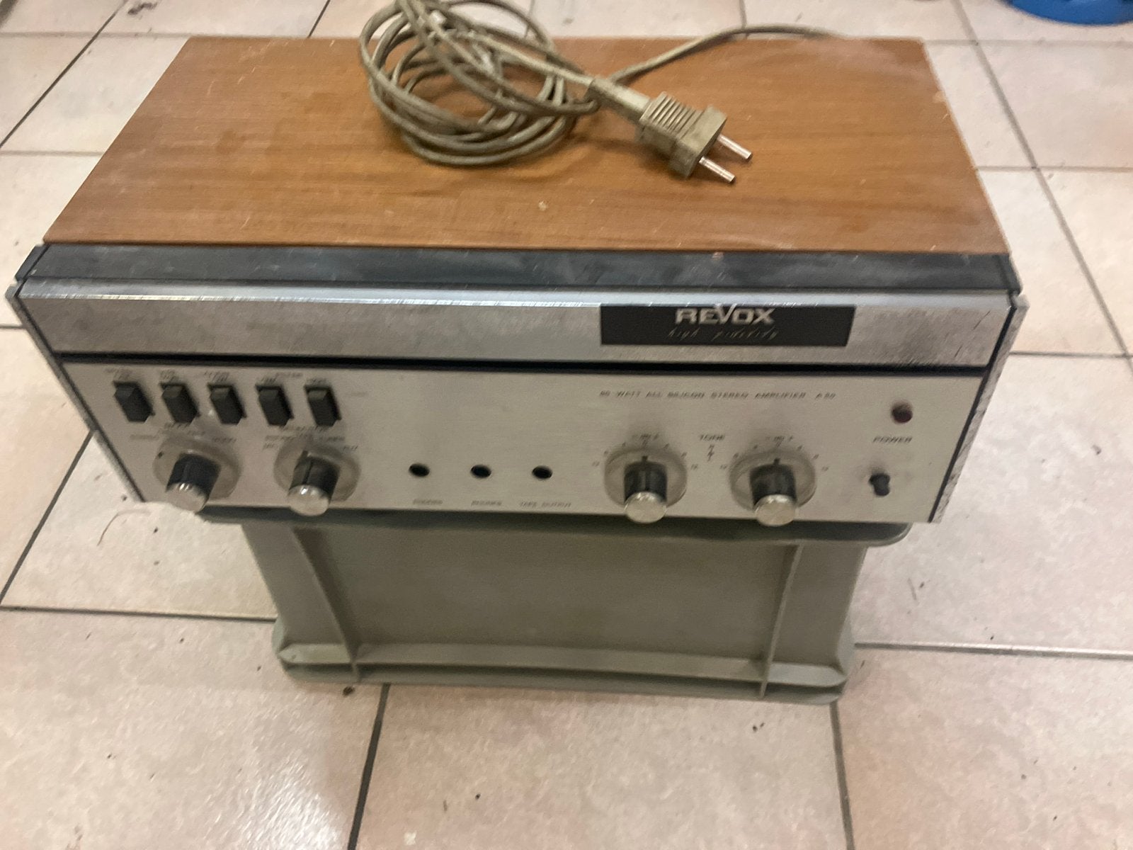 Revox A50 Stereo Versterker - Vintage High Fidelity, Gebruikt, 60 tot 120 watt, Stereo, Ophalen