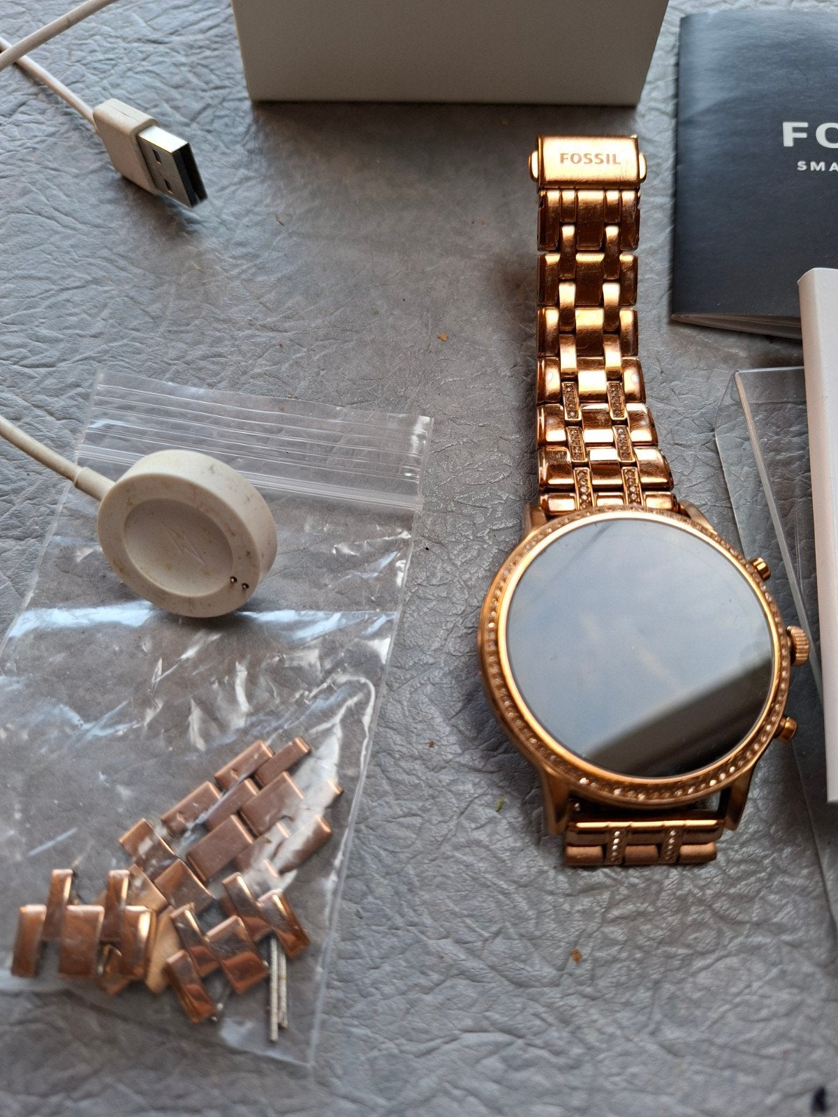 Fossil smartwatch, Sieraden, Tassen en Uiterlijk, Smartwatches, Ophalen of Verzenden, Zo goed als nieuw, Zwart, Android