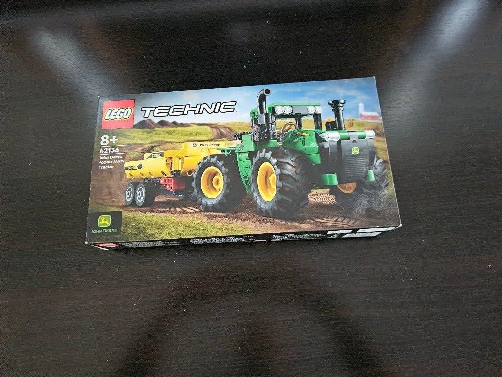 LEGO Technic 42136 John Deere 9620R 4WD Tractor, Compleet, Lego, Ophalen of Verzenden, Zo goed als nieuw