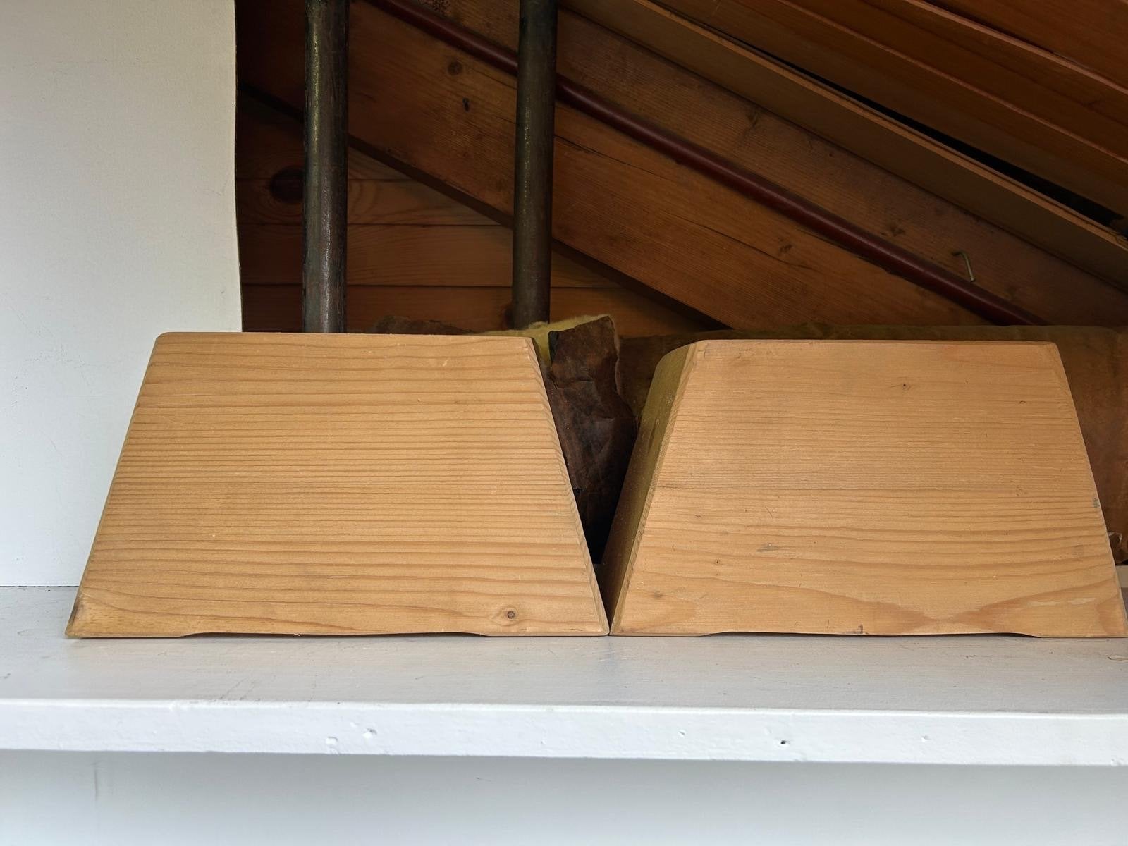 2 Houten blokken voor beeld of decoratie, Huis en Inrichting, Ophalen of Verzenden, Gebruikt, Bruin, Hout