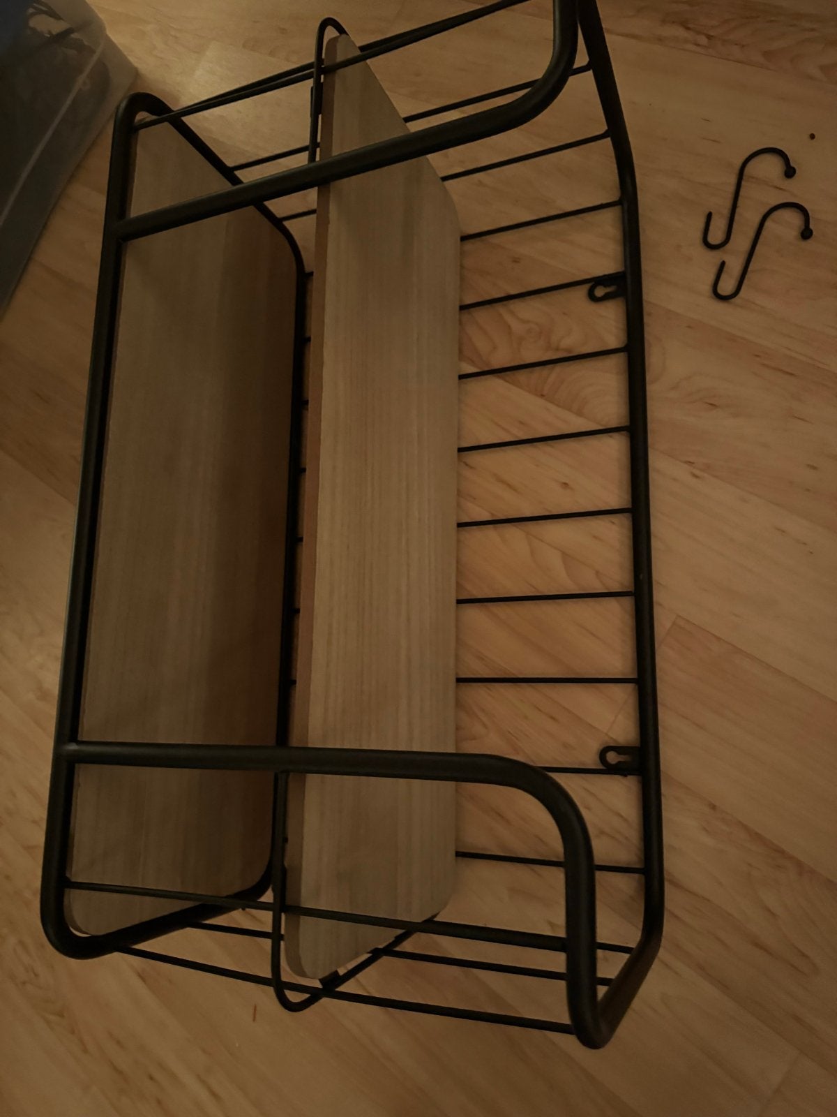 Wandrek met houten planken en handdoekhouder, Huis en Inrichting, Woonaccessoires | Wandplanken en Boekenplanken, Ophalen of Verzenden