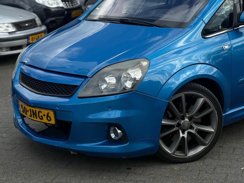Opel Zafira 2.0 T OPC 241PK/AIRINTAKE/PDC/LEDER/7PERSOONS!, Auto's, Opel, Voorwielaandrijving, 1998 cc, Gebruikt, Zwart