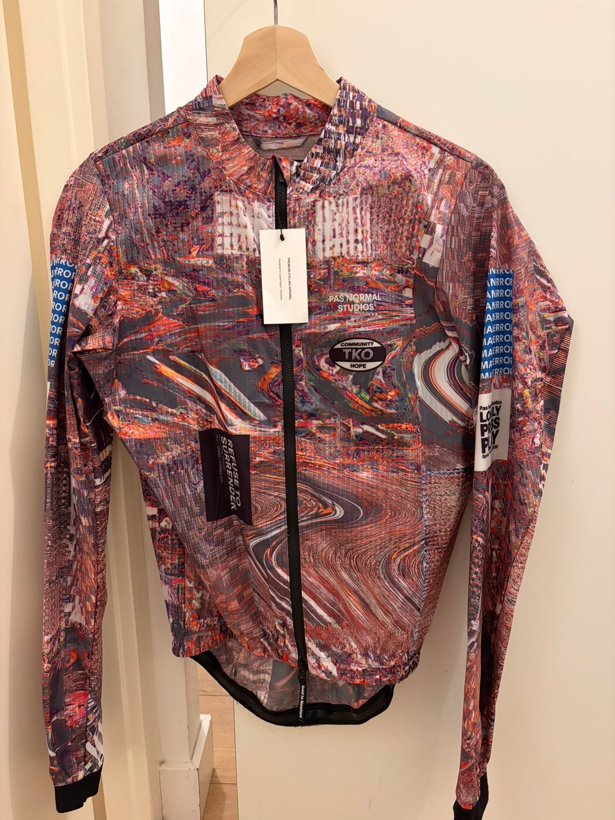 Pas Normal Studios TKO Mechanism Stow Away Jacket -M- NIEUW, Nieuw, Ophalen of Verzenden, Bovenkleding, Heren