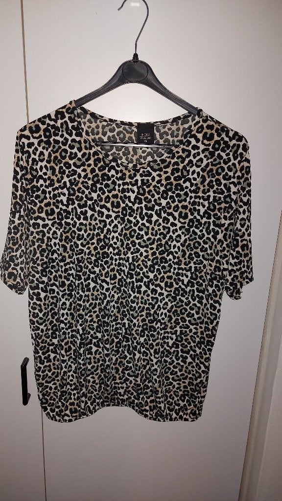 FOS Amsterdam - NIEUW shirt mt XL Panterprint, Kleding | Dames, Overige kleuren, Maat 42/44 (L), FOS Amsterdam, Nieuw