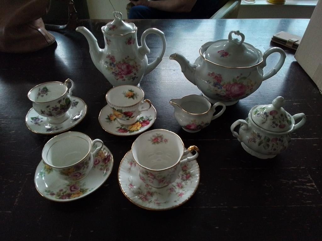 Vintage serviesgoed Koffiepot Theepot, Huis en Inrichting, Keuken | Servies, Ophalen, Porselein, Overige stijlen, Overige typen