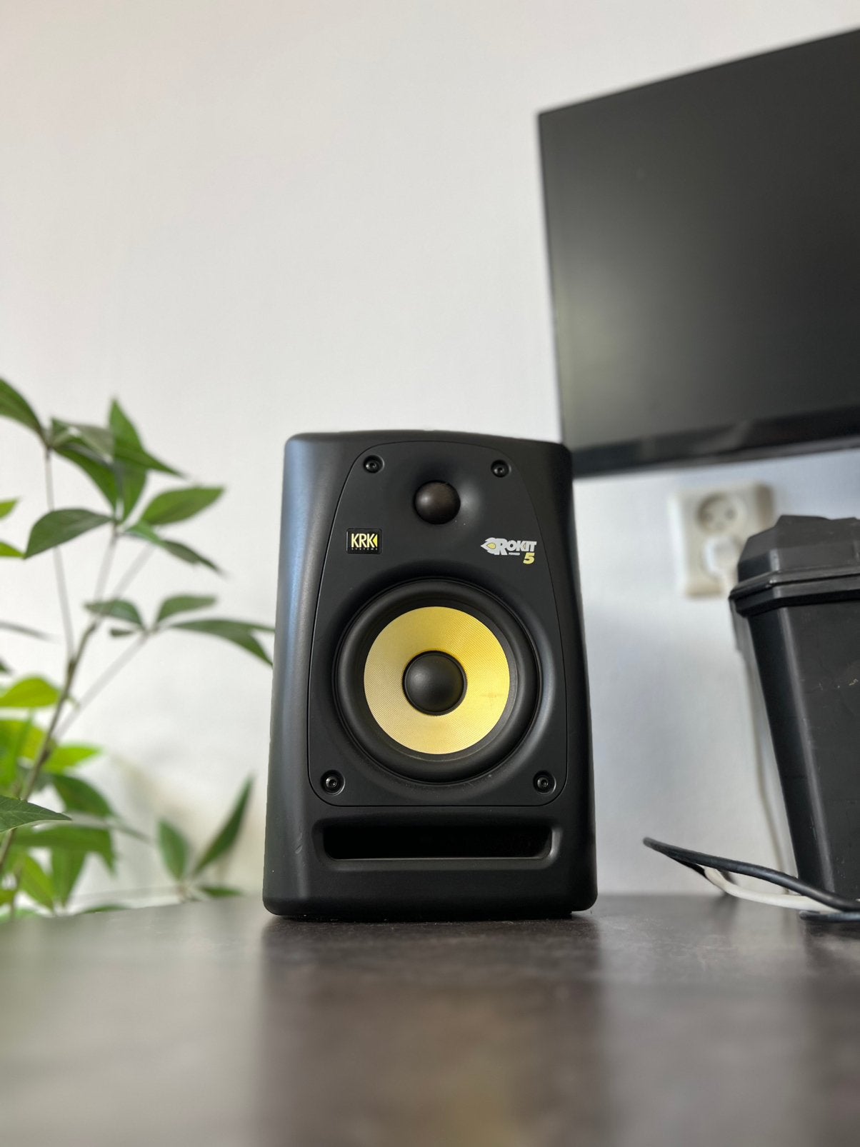 2x KRK Rokit 5, Ophalen of Verzenden, Zo goed als nieuw, Studiomonitor, KRK