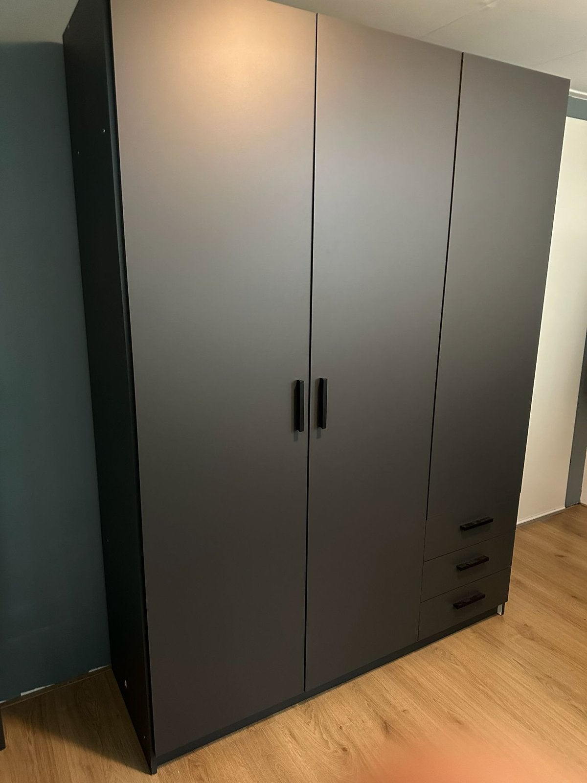 Kledingkast, Huis en Inrichting, Kasten | Kledingkasten, Ophalen, Zo goed als nieuw, 50 tot 75 cm, 150 tot 200 cm