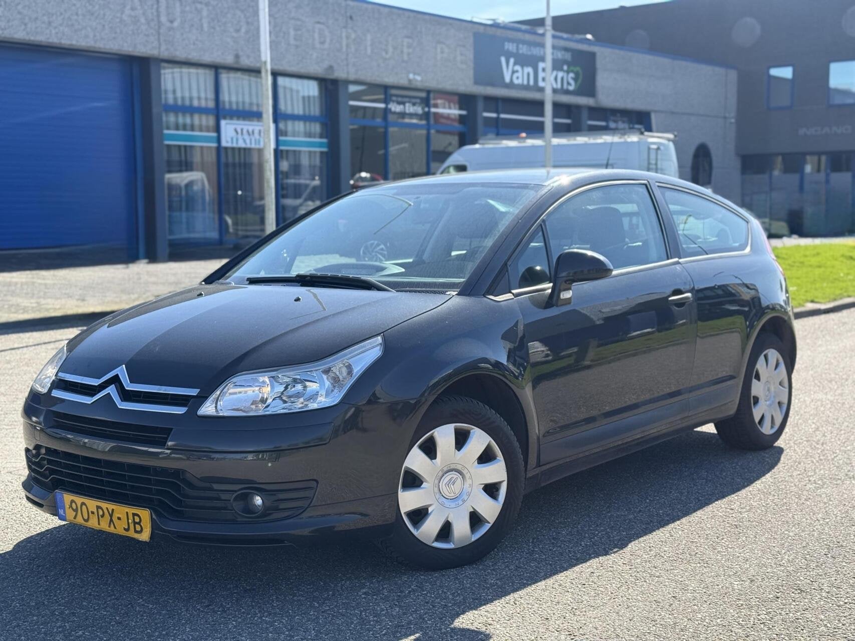 Citroen C4 Coupé 1.6-16V Airco Trekhaak Cruise NW Koppeling, Auto's, Voorwielaandrijving, Gebruikt, Automatische klimaatregeling