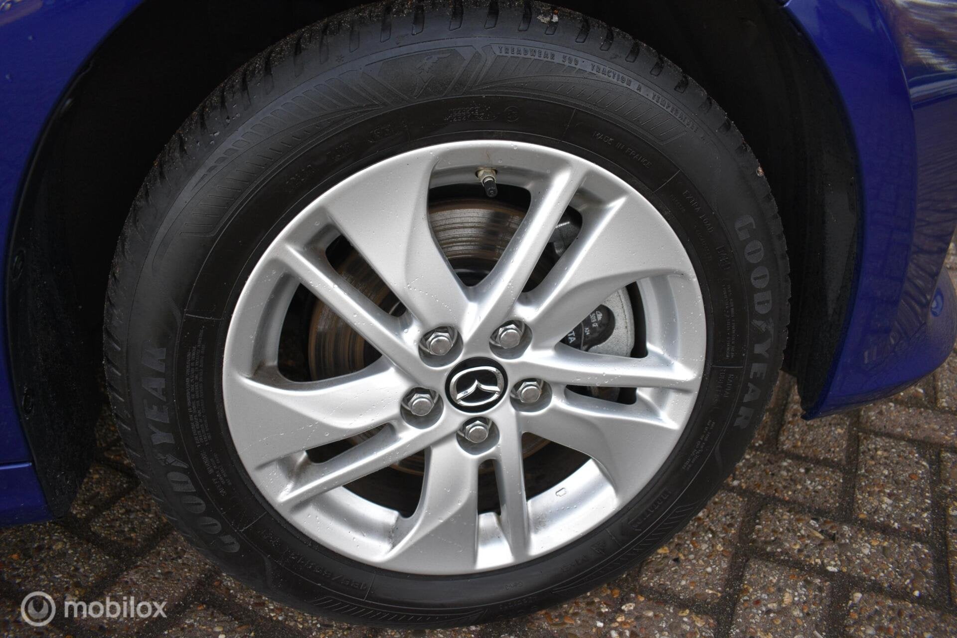 Mazda 2 Hybrid 1.5 Centre-line AUT. 2024|Camera|Carplay, Auto's, Euro 6, Blauw, Bedrijf, Hybride Elektrisch/Benzine