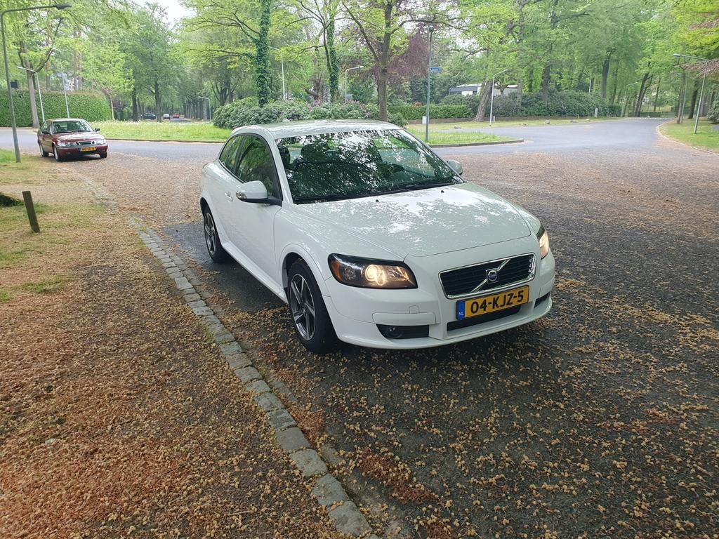 Volvo C30 1.8 2010 Wit, 125 pk, 4 cilinders, 4 stoelen, Wit