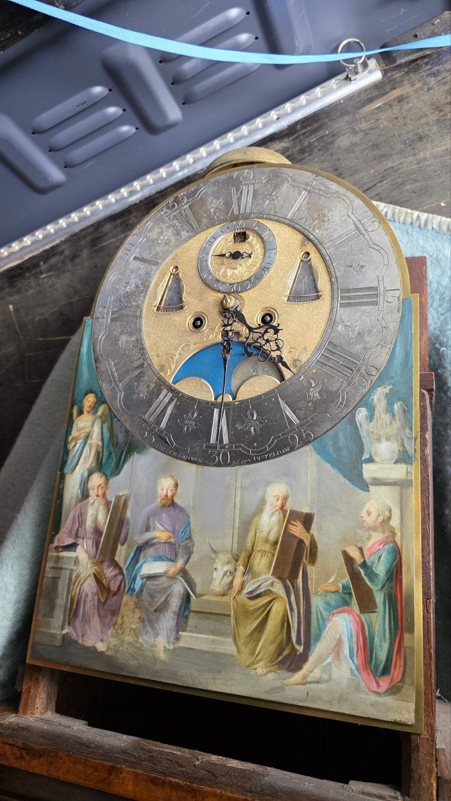 Amsterdams staand horloge Paulus Nramen 1715 - 1750, Ophalen