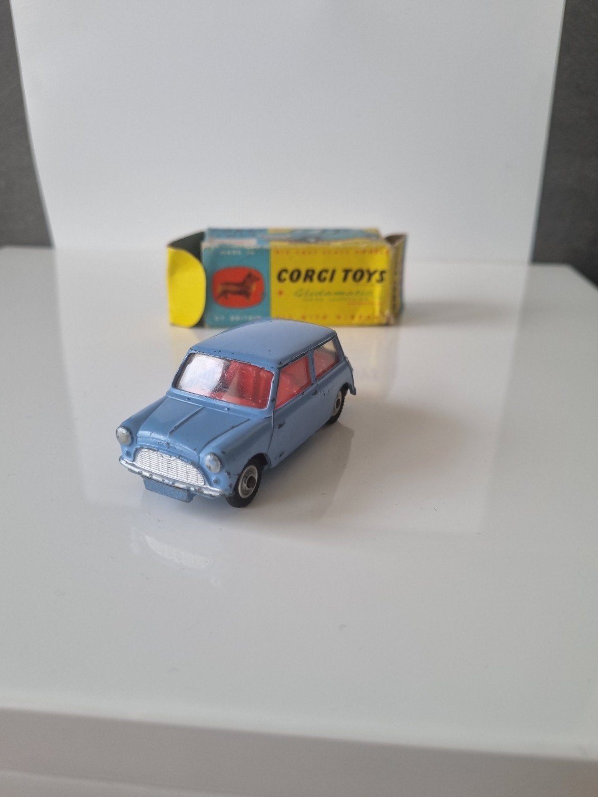 corgi toys, Hobby en Vrije tijd, Modelauto's | 1:43, Ophalen of Verzenden, Auto, Corgi