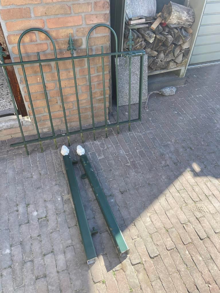 Nog heel goed hekje poort met sluiting, Tuin en Terras, Tuinhekken en Hekwerk, Ophalen, Met poort, Gebruikt, Tuinhek
