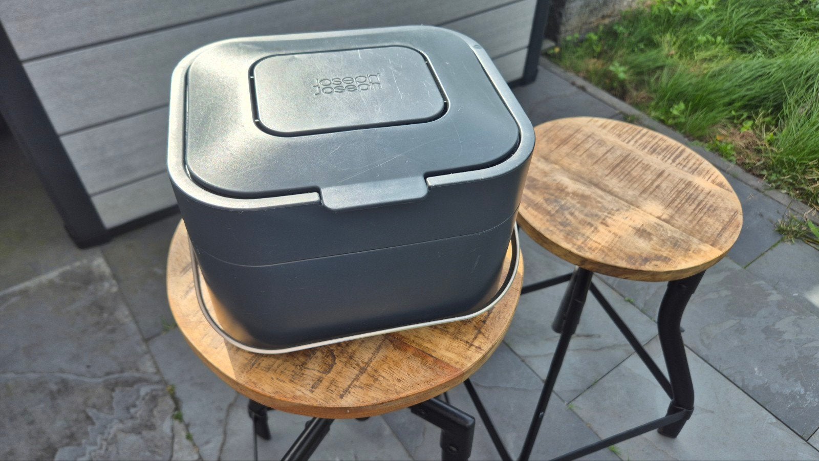 Joseph Joseph Intelligent afvalbakje - 4 L - Grij, Huis en Inrichting, Kunststof, Gebruikt, Ophalen of Verzenden, Minder dan 10 liter