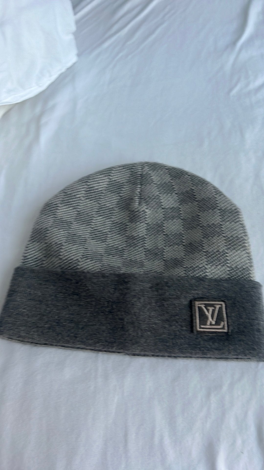 Lv muts, Ophalen, Zo goed als nieuw, Overige maten, Muts