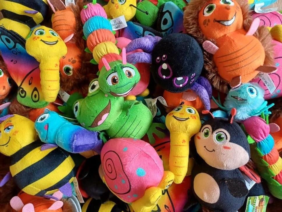 Lidl mini's achtertuin achtertuinmini's insecten slak egel, Kinderen en Baby's, Speelgoed | Knuffels en Pluche, Ophalen of Verzenden
