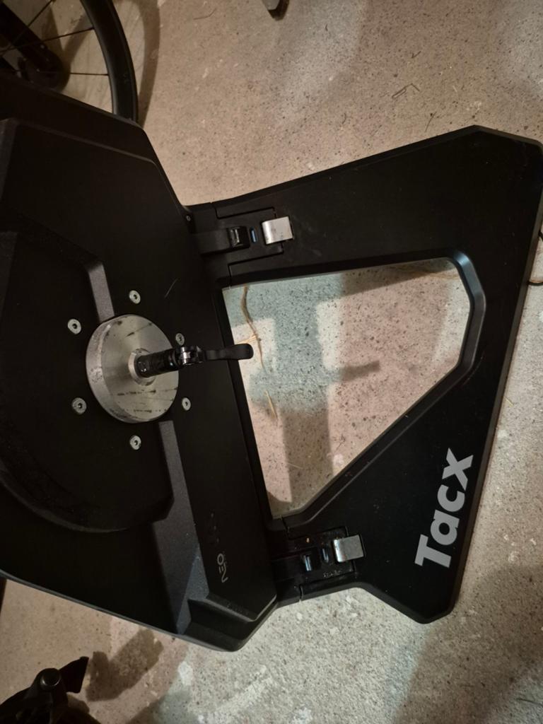 Tacx Neo Smart Trainer - Indoor Fietstrainer, Sport en Fitness, Wielrennen, Ophalen, Gebruikt, Overige typen