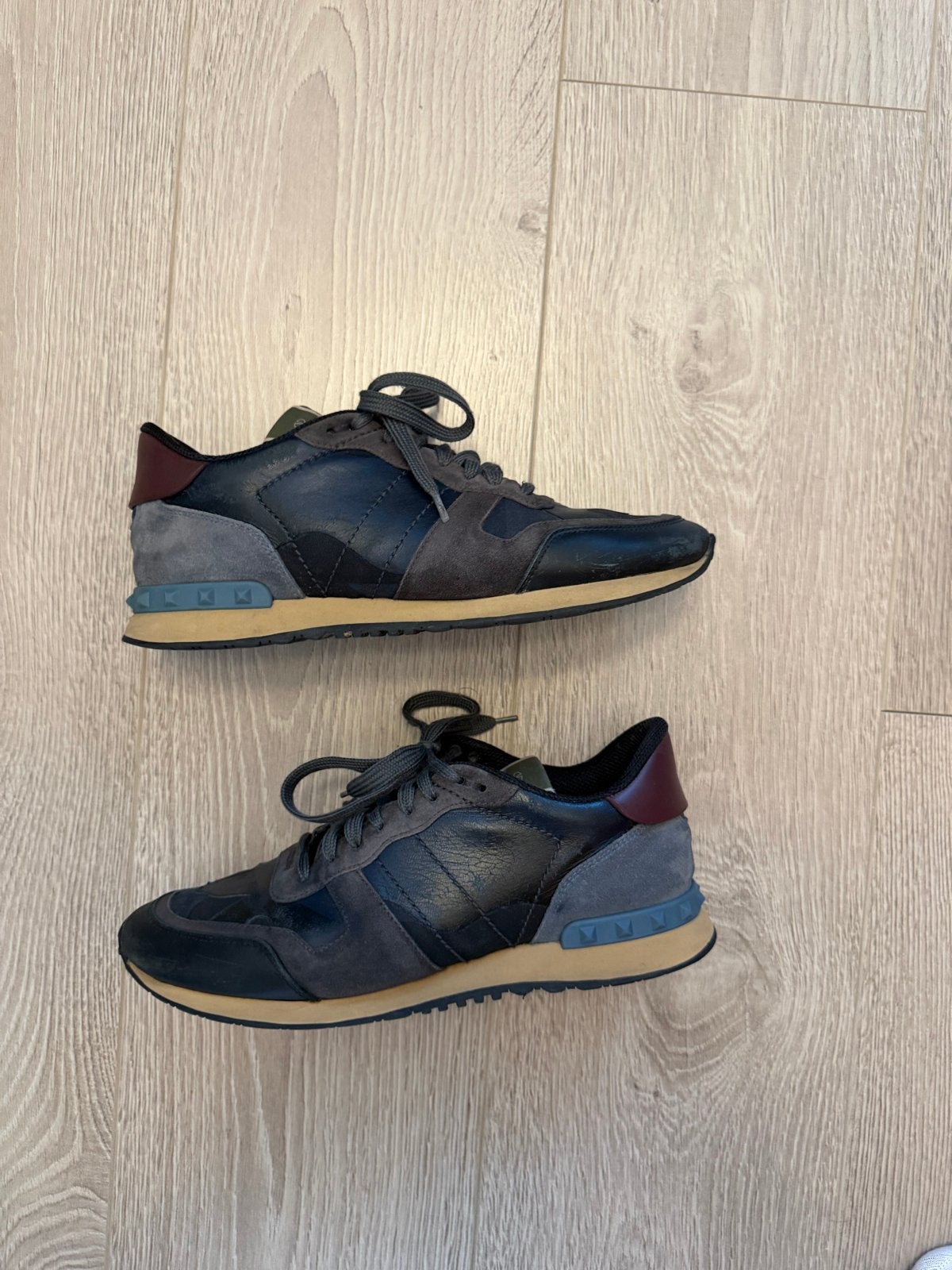 Valentino Garavani Rockrunner Sneakers Maat 42, Kleding | Heren, Schoenen, Ophalen of Verzenden, Gedragen, Zwart, Sneakers of Gympen