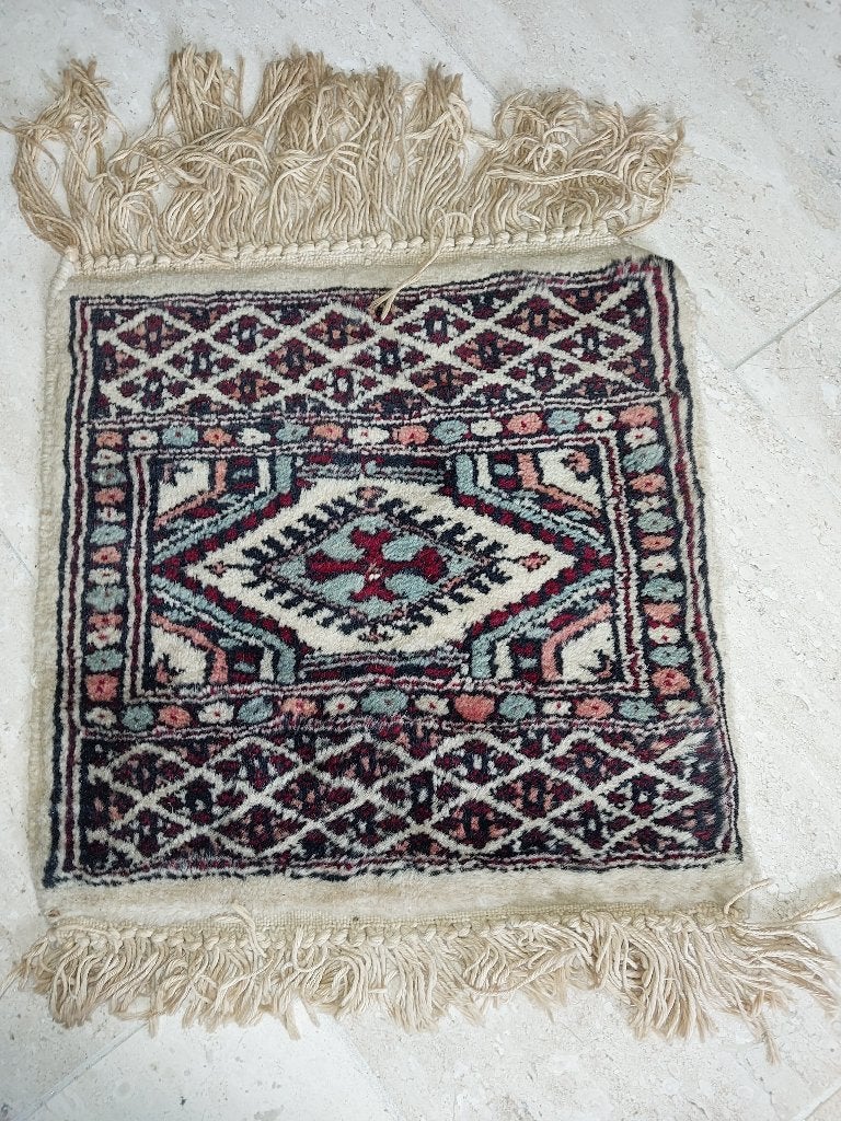 Oosterse tapijtjes kleden kleed tafel, 100 tot 150 cm, Verzenden, 50 tot 100 cm, Zo goed als nieuw