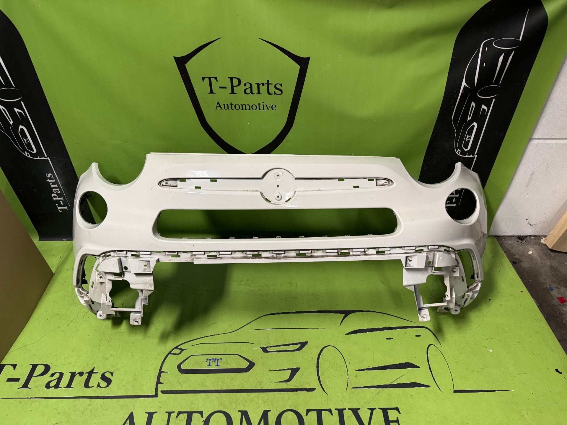 fiat 500 L voorbumper bumper 735672098