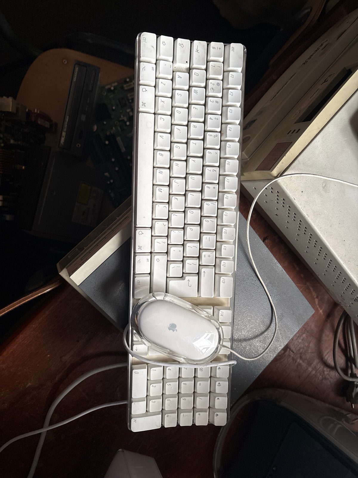 Apple Muis en Toetsenbord Set - Bedraad, Computers en Software, Muis, Gebruikt, Toetsenbord en muis-set, Ophalen of Verzenden