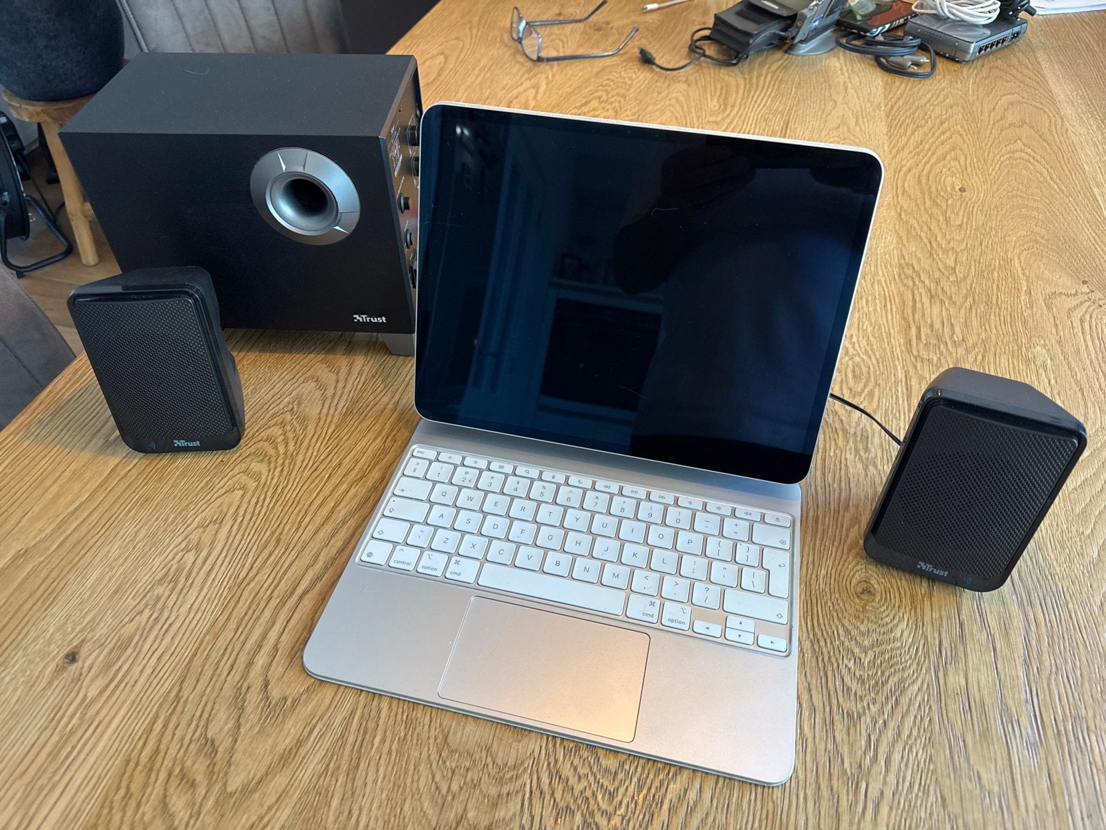 Trust 2.1 speakerset met subwoofer en Bluetooth, Gebruikt, Speakerset, Bluetooth, Minder dan 60 watt