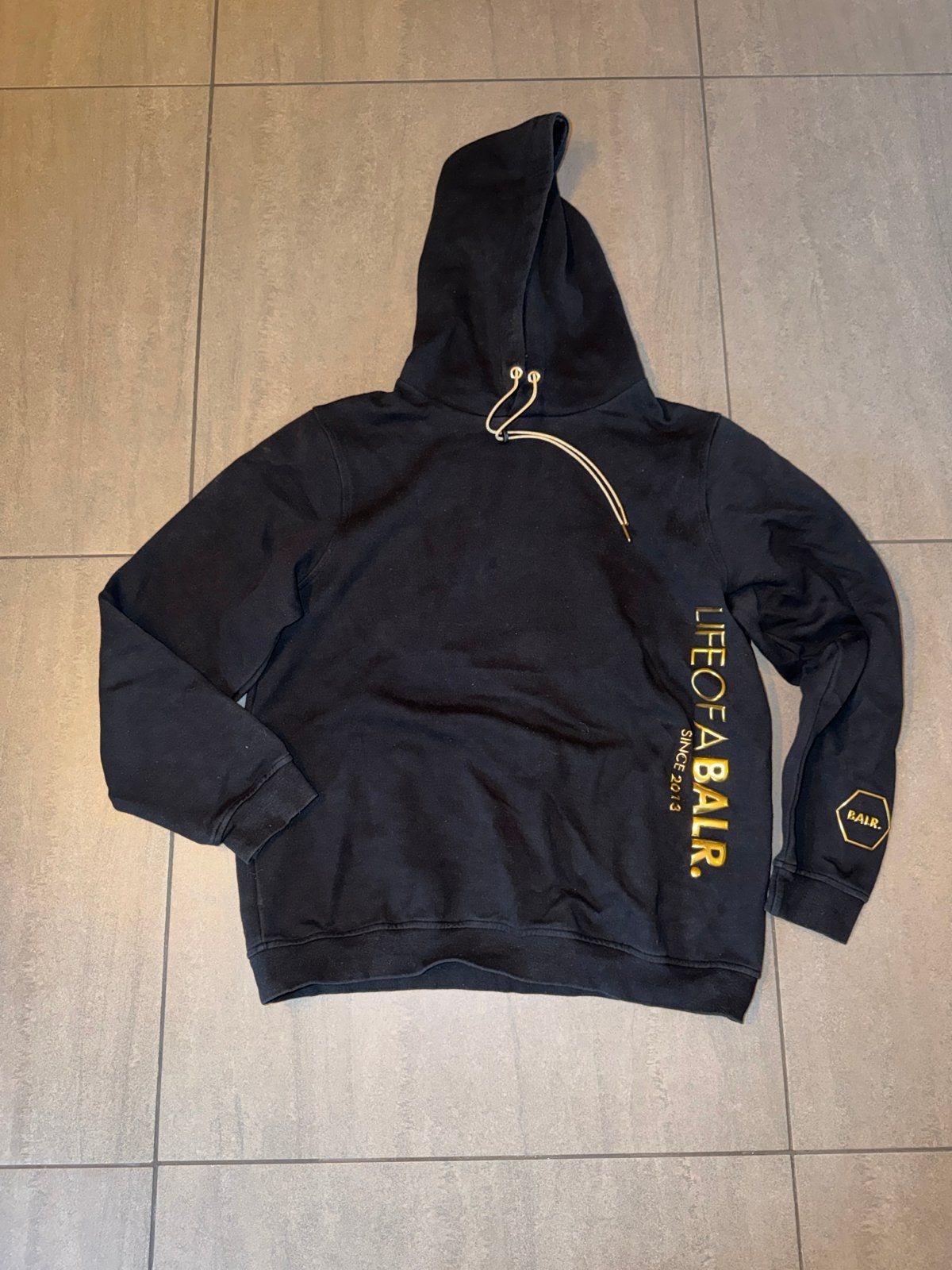 BALR. hoodie zwart met goudkleurige opdruk - Maat L, Ophalen of Verzenden, Gedragen, Maat 52/54 (L), Zwart