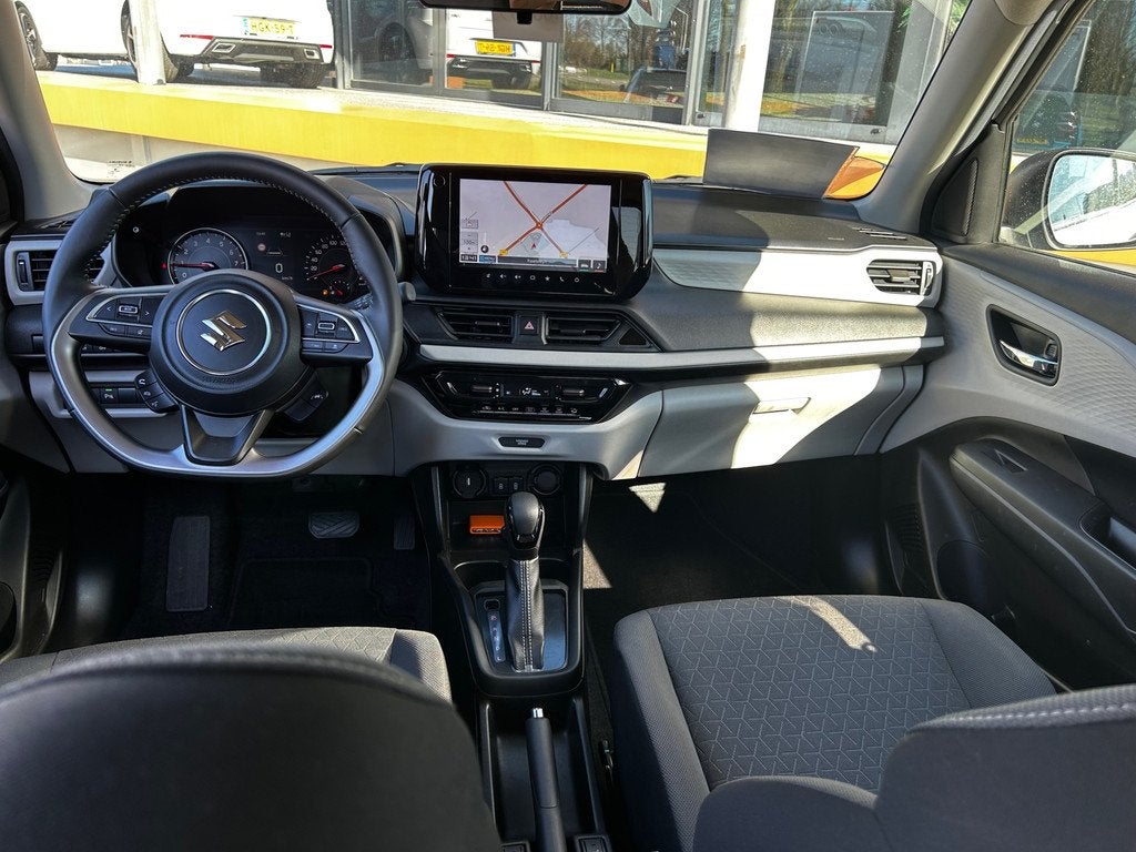 Suzuki SWIFT 1.2 Style Smart Hybrid / Carplay / adaptieve cr, Auto's, 83 pk, Gebruikt, Euro 6, 400 kg