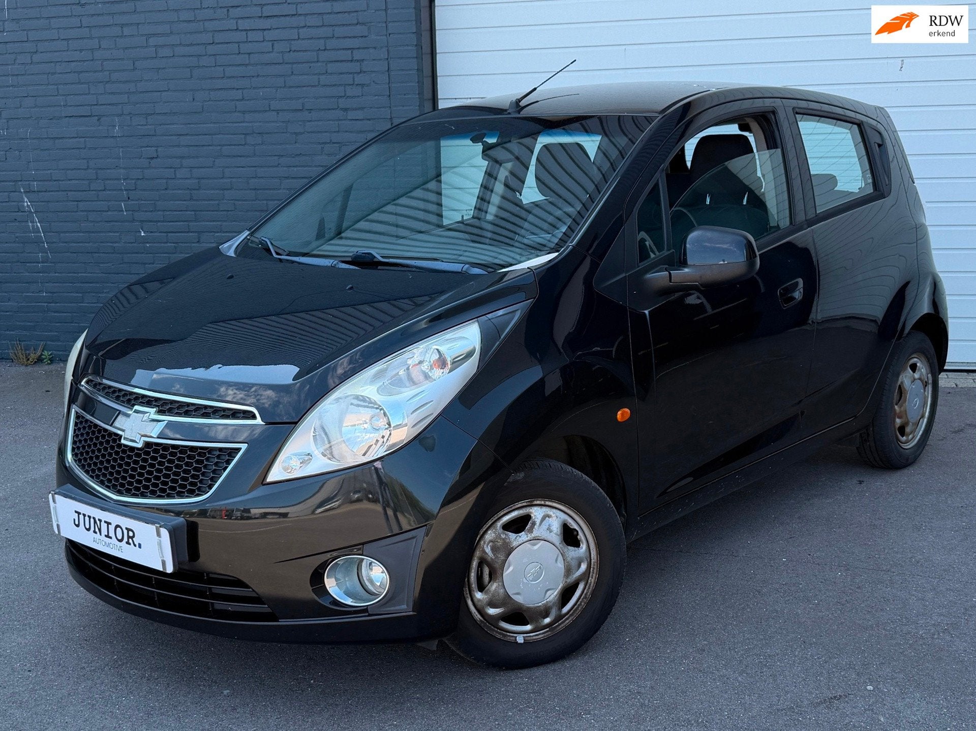 Chevrolet Spark 1.0 16V LE LAGEKILOMETERSTAND/5DEURS/AIRCO, Auto's, Voorwielaandrijving, Stof, Gebruikt, Zwart