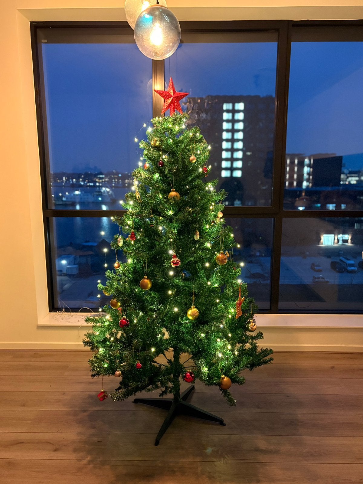 Complete Christmas Tree Set with Lights & Decorations, Ophalen, Zo goed als nieuw