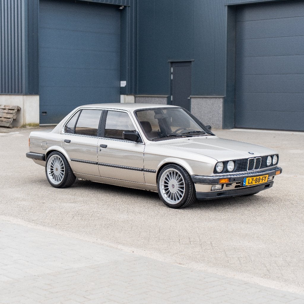 BMW E30 316 TOPSTAAT | Dubbele Carburateur | Bruin Glas, foto 7