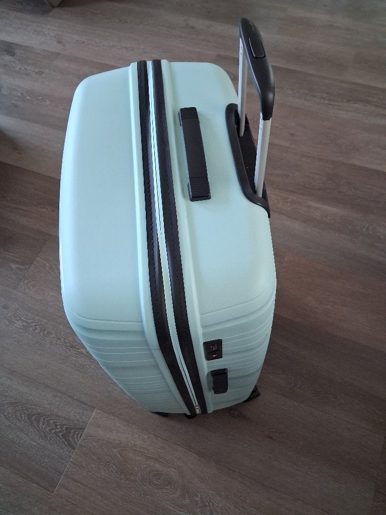 Koffer, Sieraden, Tassen en Uiterlijk, Koffers, Hard kunststof, 45 tot 55 cm, Nieuw, 70 cm of meer