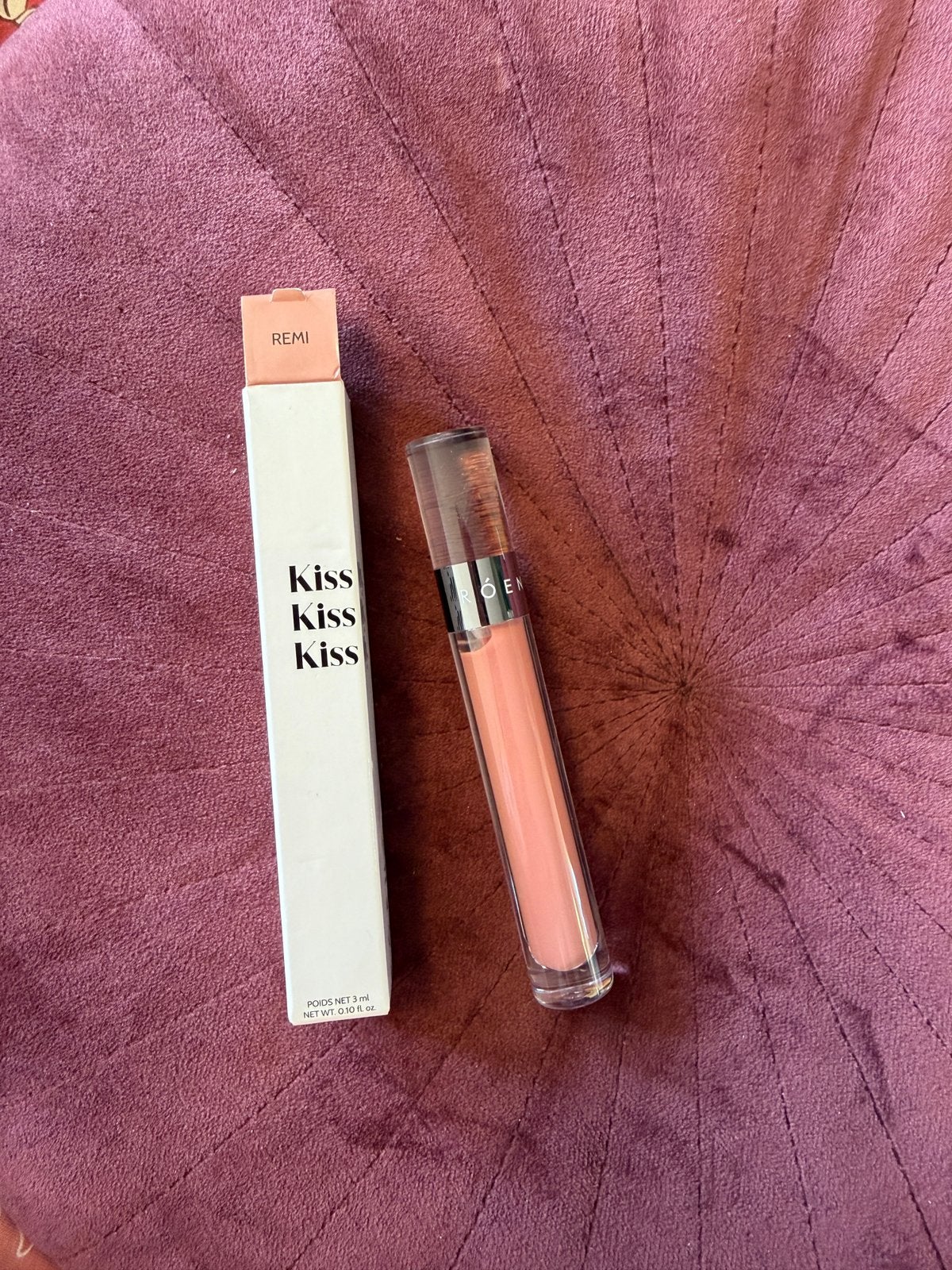 ROEN Kiss My Liquid Lip Balm-Remi-Glossy Nude-Brand New, Lippen, Beige, Nieuw, Ophalen of Verzenden