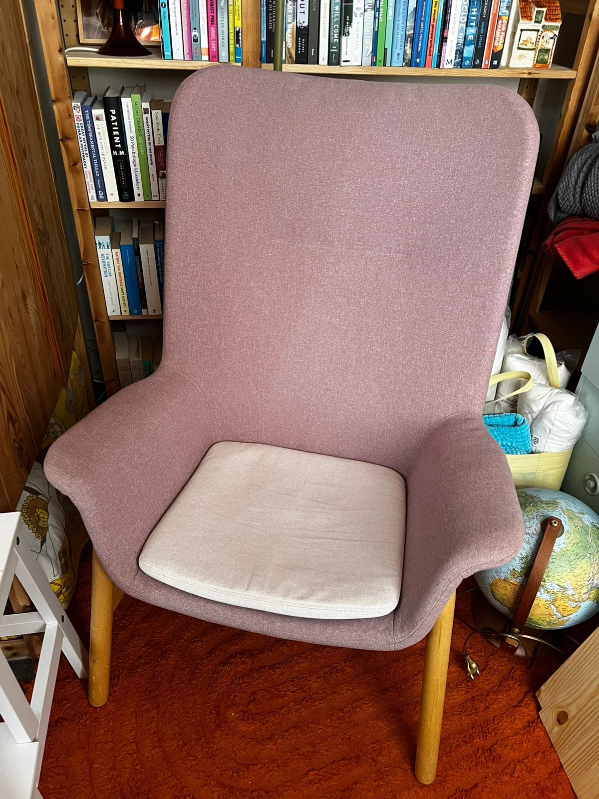 Ikea Vedbo stoel in roze, met hoge rugleuning, goede staat, Ophalen, Zo goed als nieuw, Overige kleuren, Eén