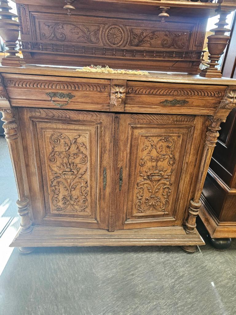 Antiek dressoir/buffetkast met glas-in-lood en houtsnijwerk, Ophalen of Verzenden