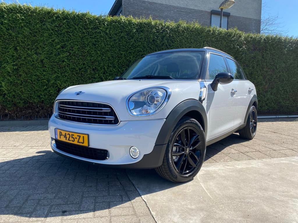Mini Countryman 1.6 2014 Wit | XENON | PANO DAK | APK |, Auto's, Mini, Voorwielaandrijving, Leder en Stof, Automatische klimaatregeling