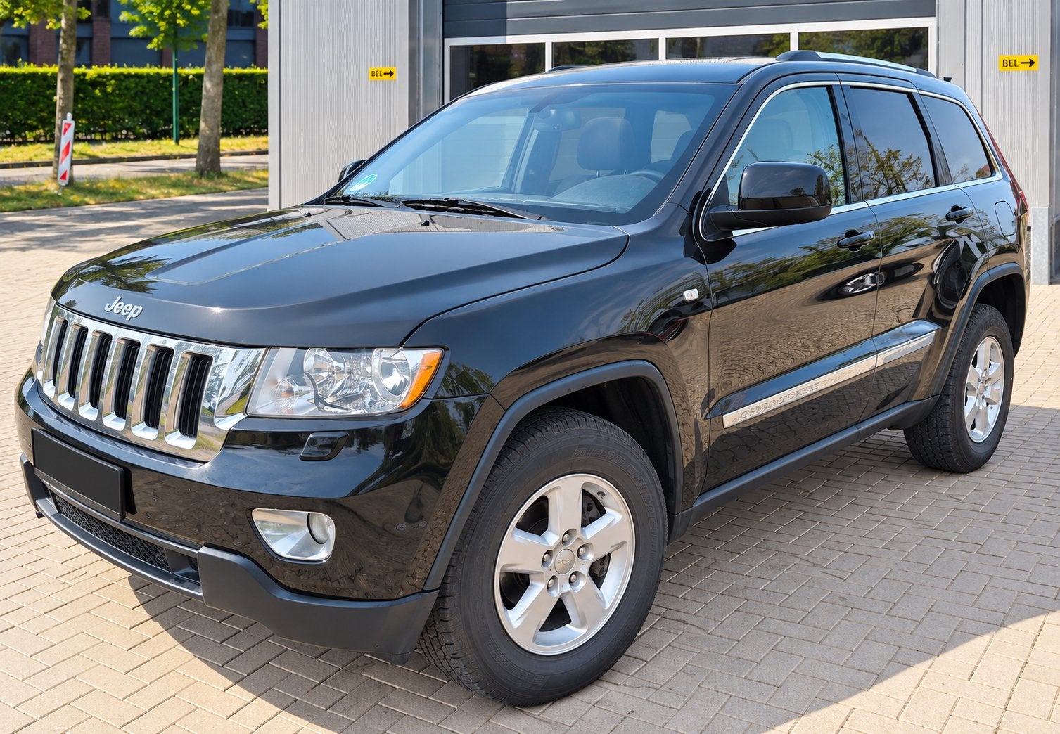 ‼️JEEP GRAND CHEROKEE 3.6 V6 286PK ZWART BJ2012 YOUNGTIMER‼️, Auto's, Automaat, Zwart, Zwart, Bedrijf