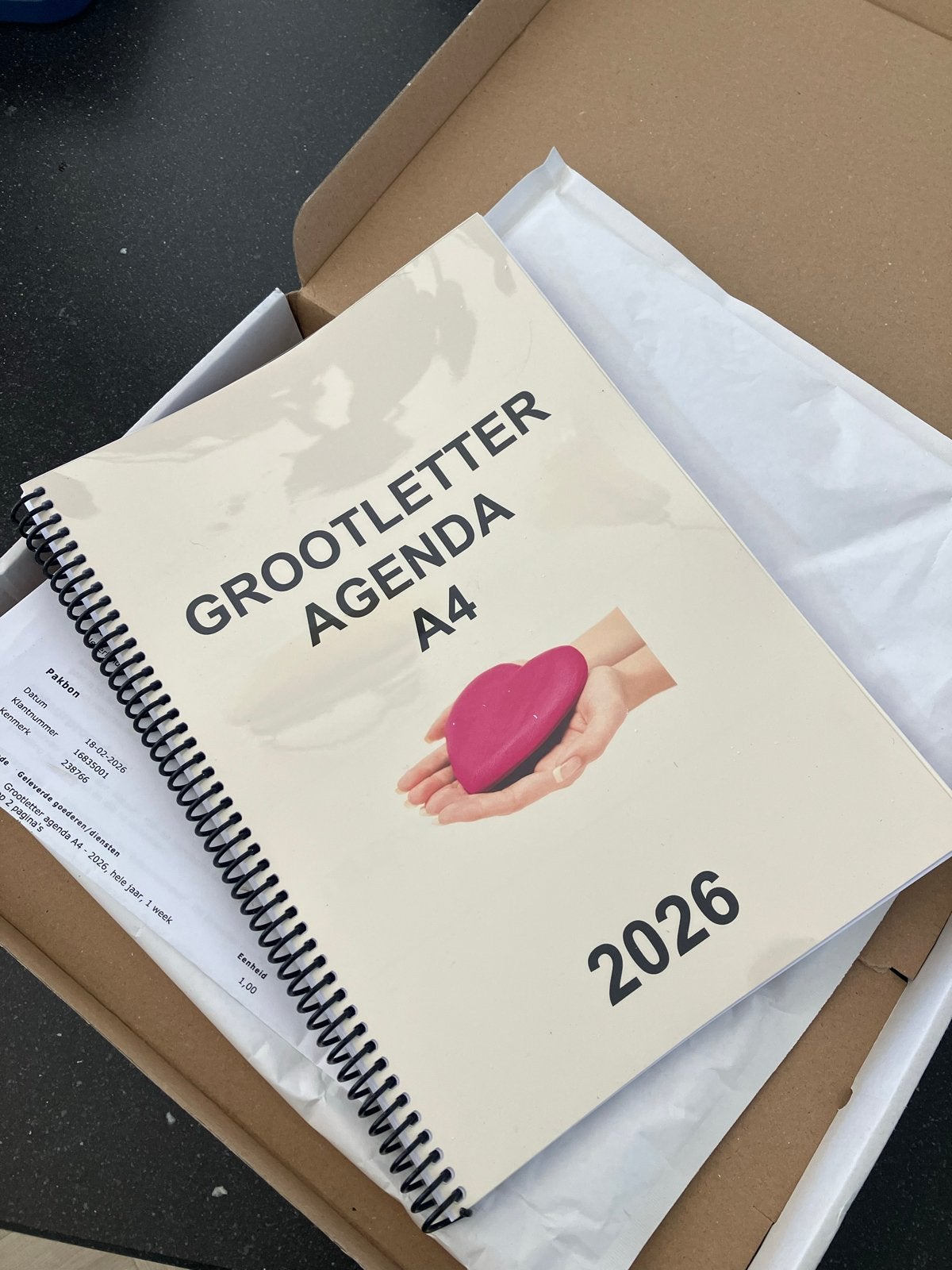 Grootletteragenda A4 - 2026, Diversen, Ophalen of Verzenden, Nieuw