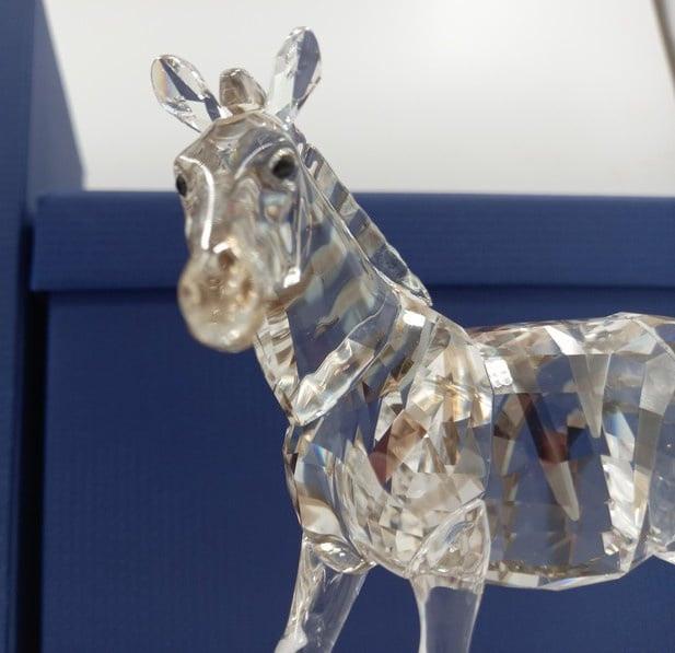 Gekleurde zebra 9100/000/199, Verzamelen, Swarovski, Verzenden, Zo goed als nieuw, Figuurtje