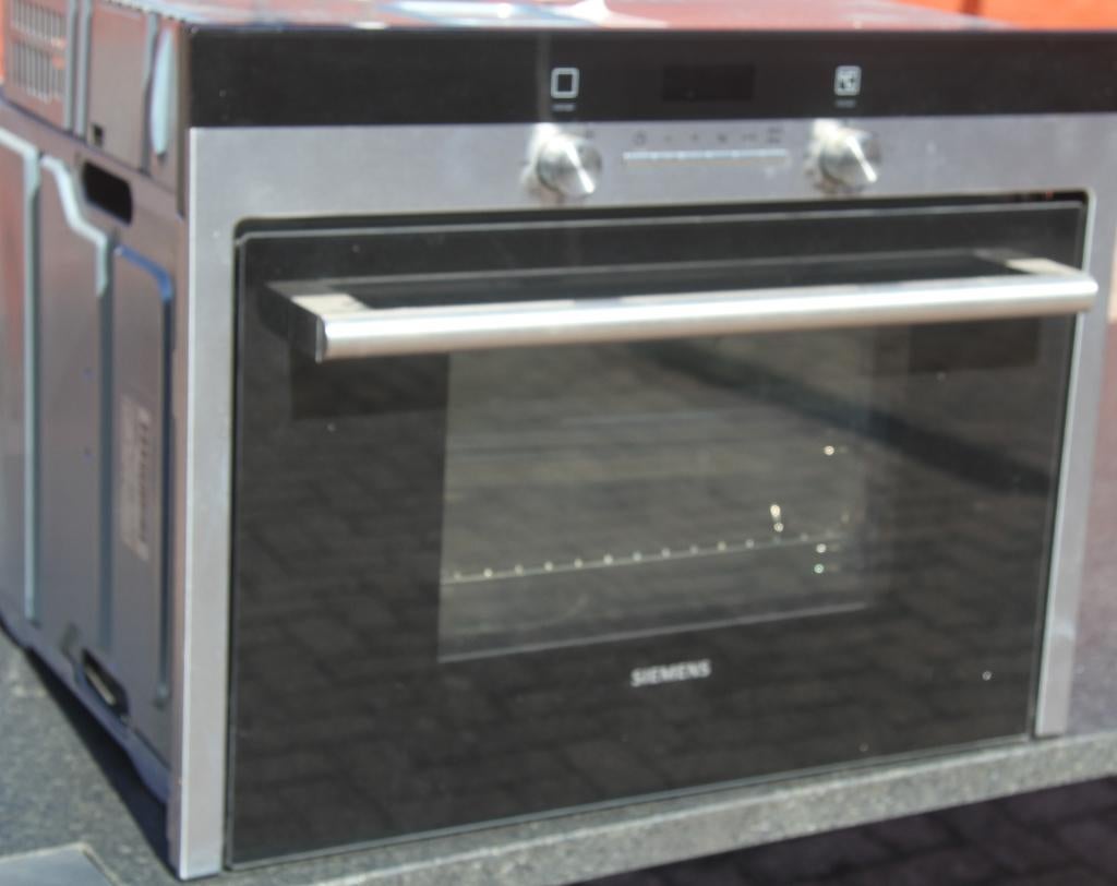 Siemens Stoomoven, Type HLHB34-2 Display werkt niet, Oven, Ophalen of Verzenden, Stoom, Inbouw