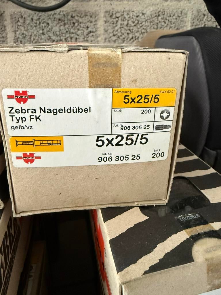 Slagpluggen 5x25, Ophalen of Verzenden, Zo goed als nieuw, Minder dan 50 mm